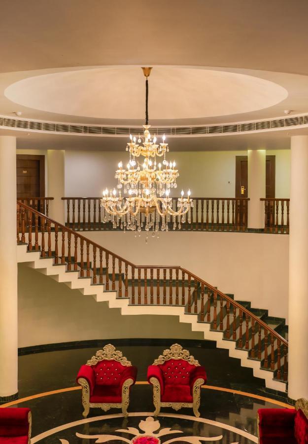 Spectrum Resort, Spa & Residences Udaipur Esterno foto