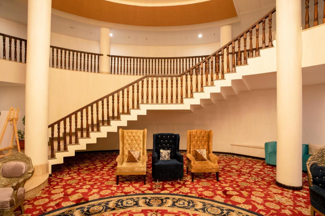 Spectrum Resort, Spa & Residences Udaipur Esterno foto