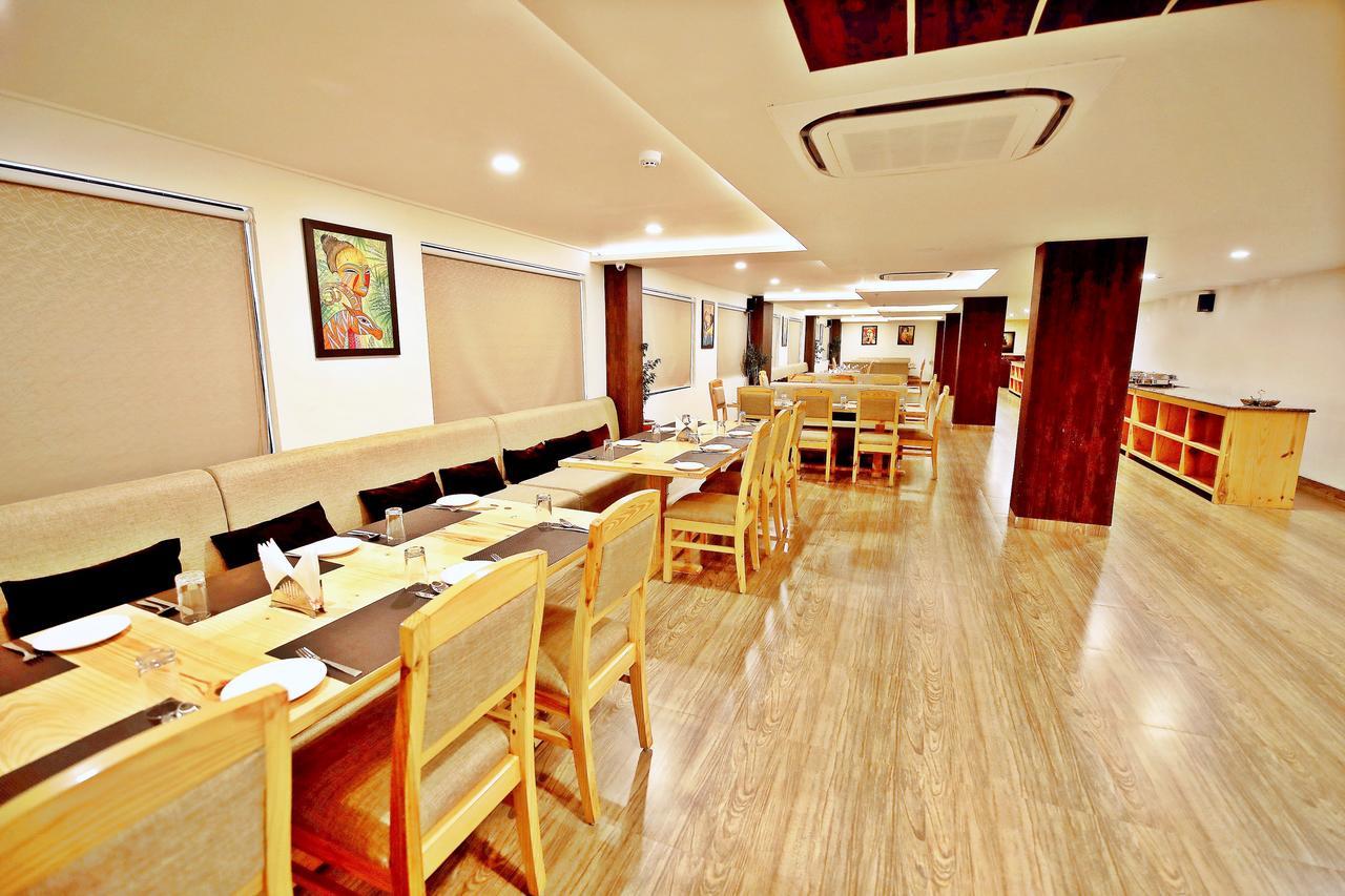 Spectrum Resort, Spa & Residences Udaipur Esterno foto